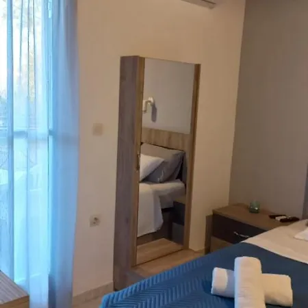 Apartment La Playa Perivoli (Corfu)